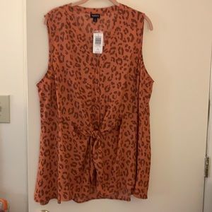 Torrid size 1 (14-16) Sleeveless peplum blouse